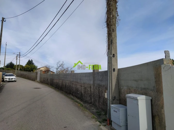 Terreno para Venda em Vila de Cucujães Foto 10