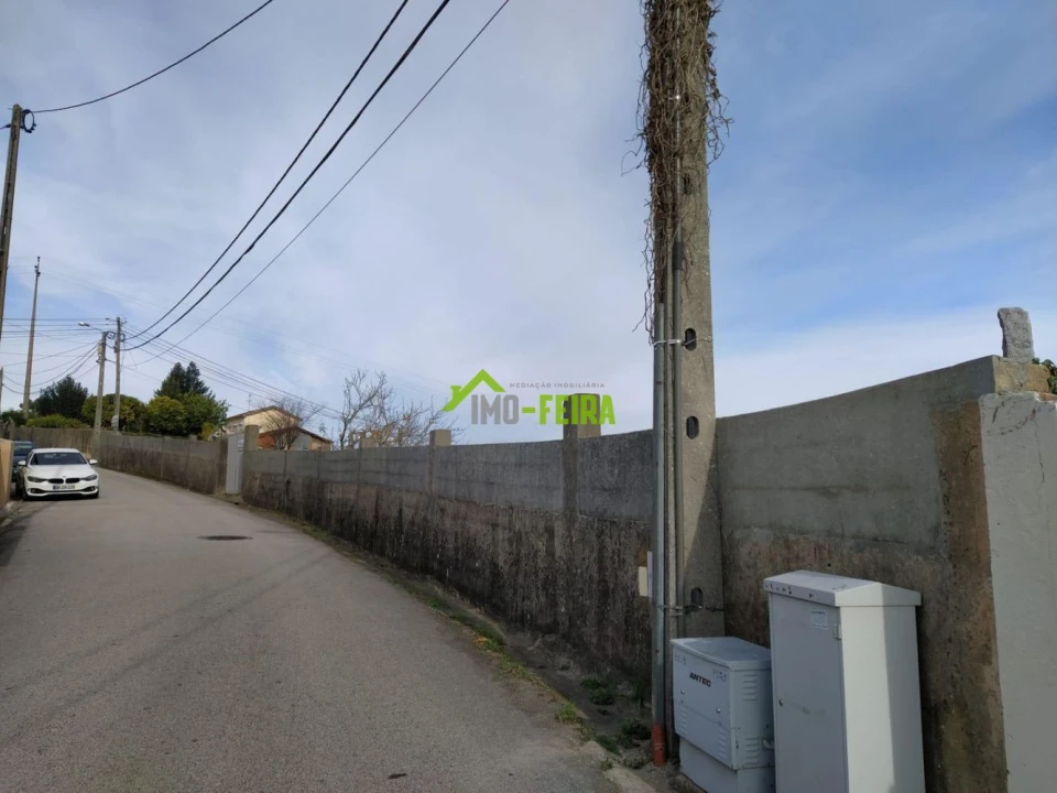 Terreno para Venda em Vila de Cucujães Foto 10