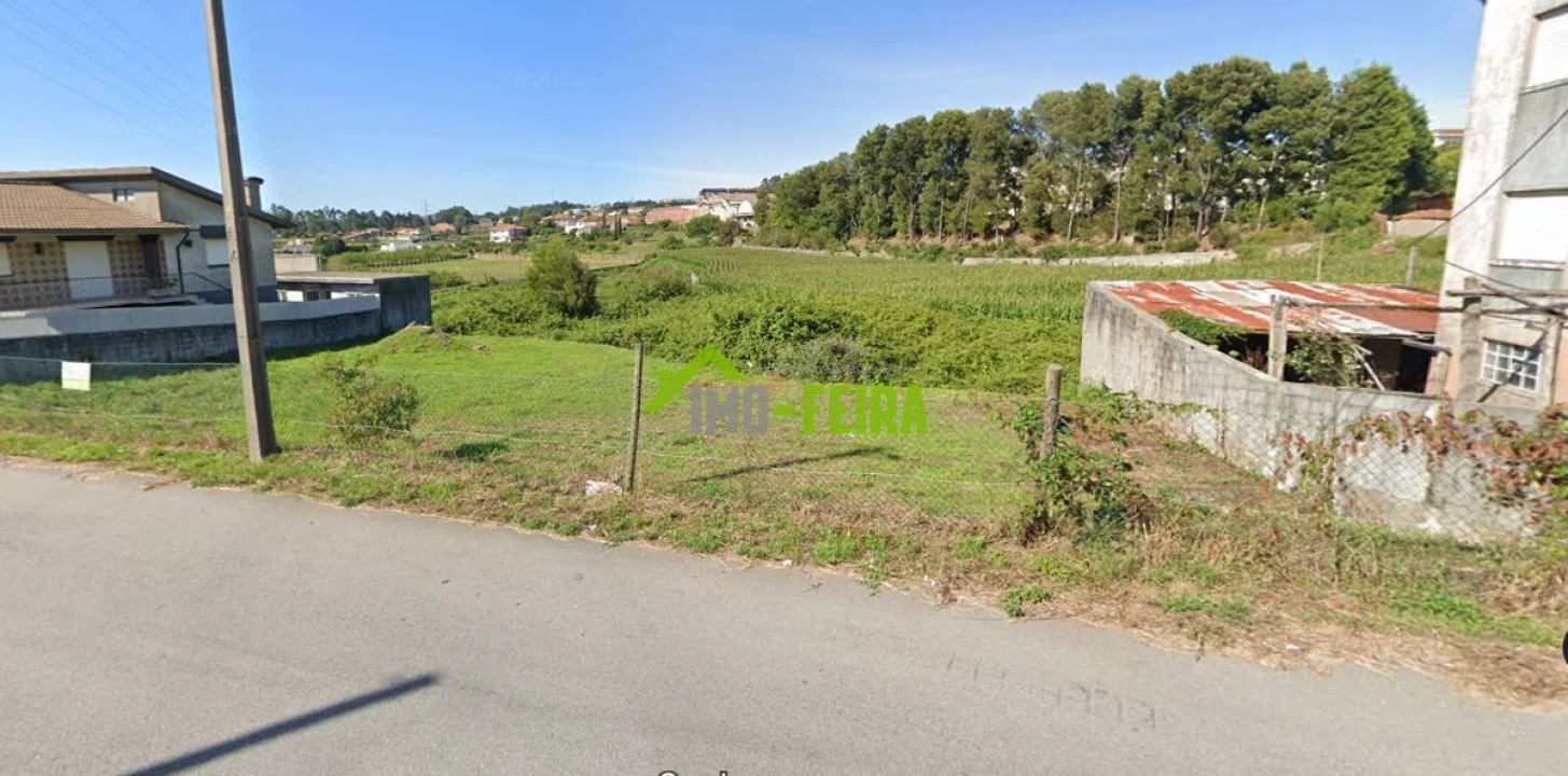 Terreno para Venda em Arrifana Foto 3