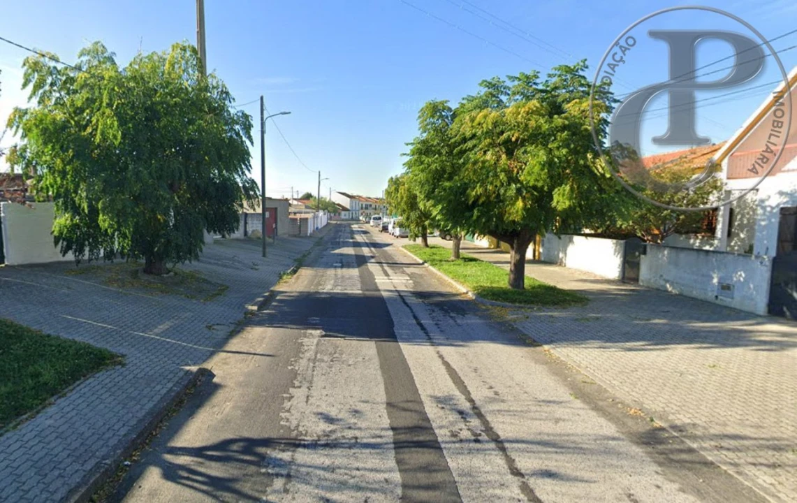 Moradia T3 para Venda em Muge Foto 4