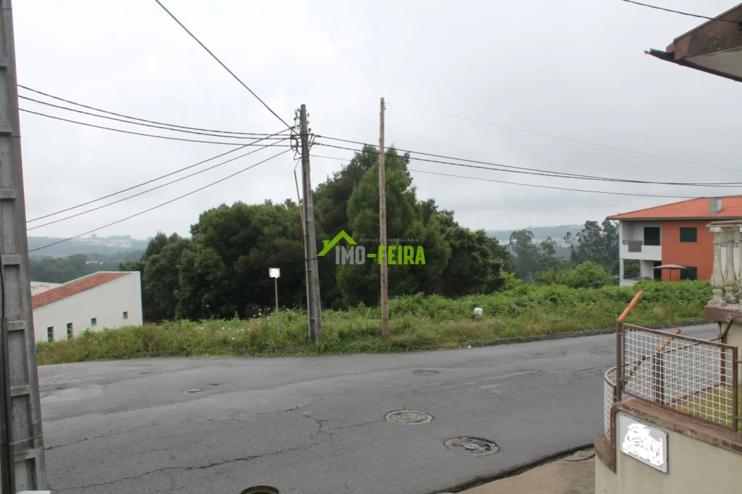Terreno para Venda em Arrifana Foto 8