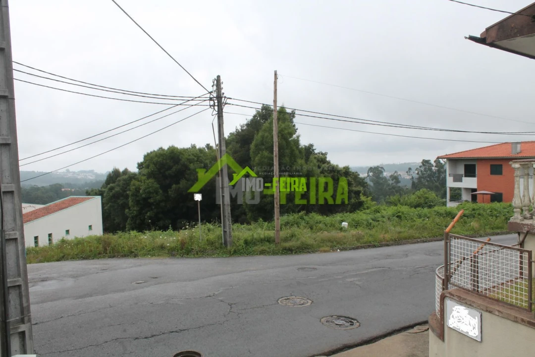 Terreno para Venda em Arrifana Foto 7