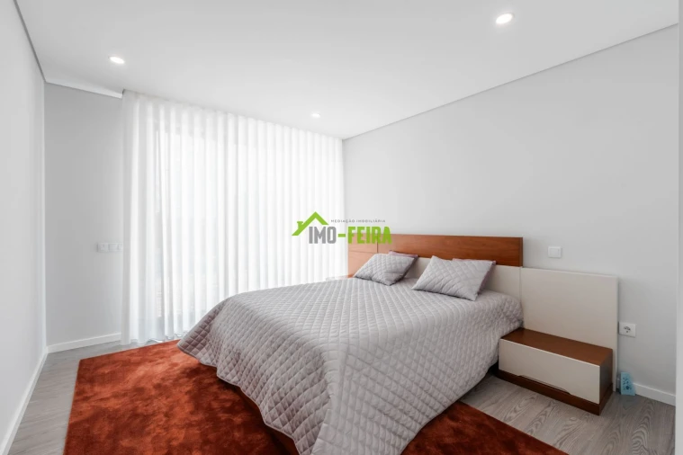 Moradia T4 para Venda em São Roque Foto 32