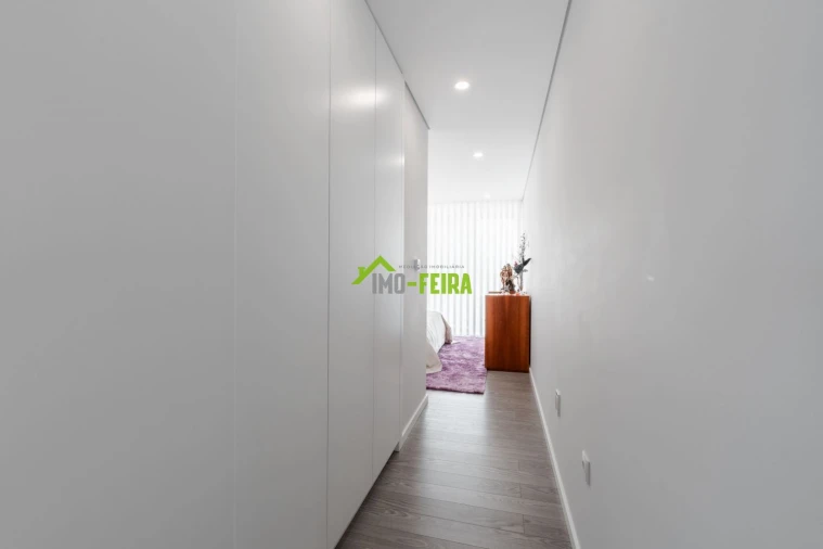 Moradia T4 para Venda em São Roque Foto 19