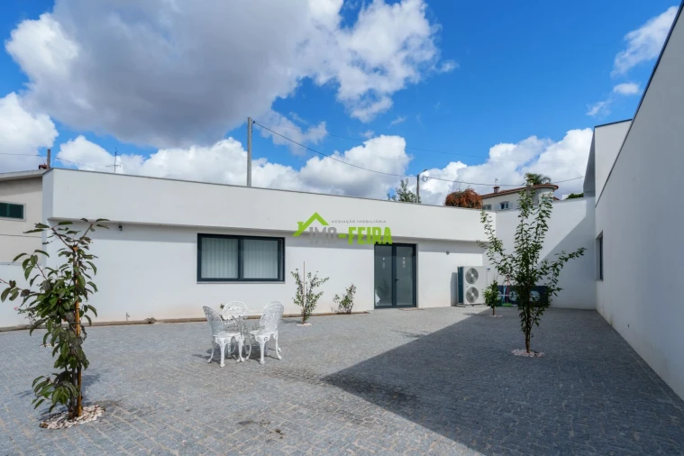 Moradia T4 para Venda em São Roque Foto 41