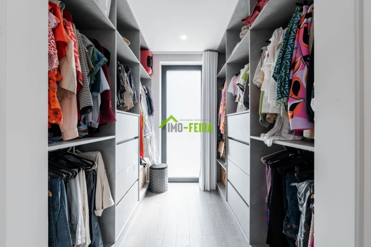 Moradia T4 para Venda em São Roque Foto 20