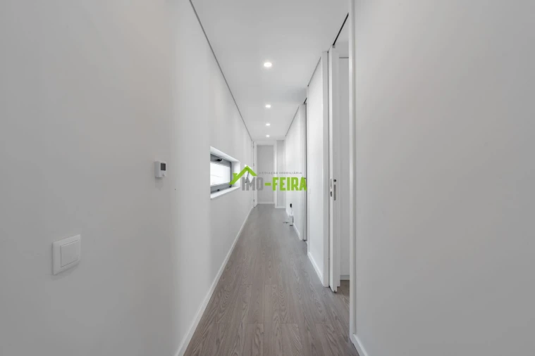 Moradia T4 para Venda em São Roque Foto 14