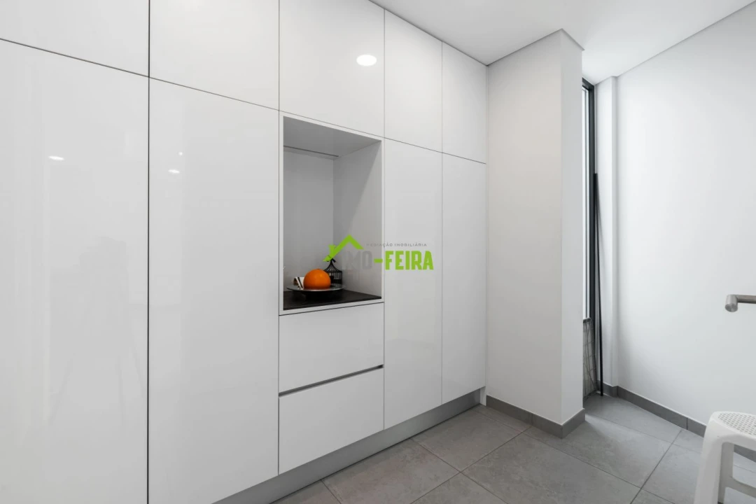 Moradia T4 para Venda em São Roque Foto 11