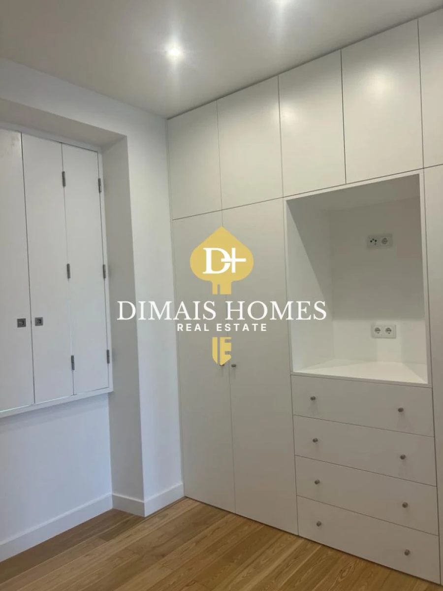 Apartamento T3 para Venda em Cascais e Estoril Foto 4