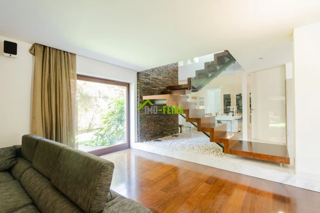 Moradia T4 para Venda em São Miguel do Souto e Mosteirô Foto 8