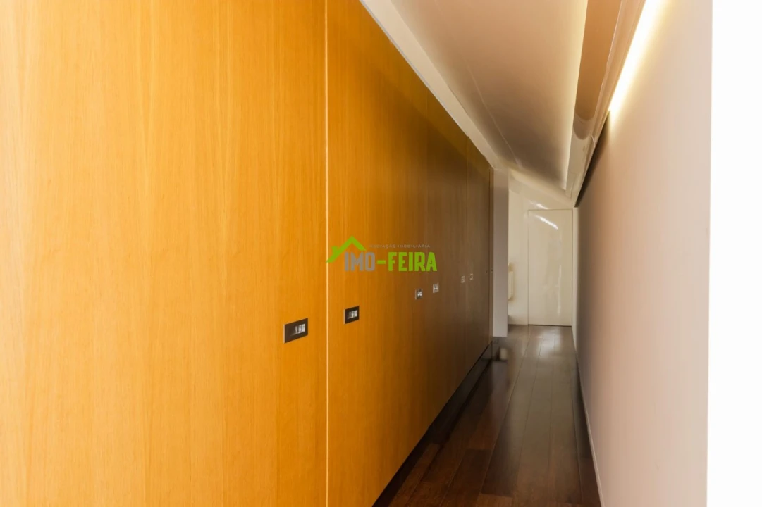 Moradia T4 para Venda em São Miguel do Souto e Mosteirô Foto 20