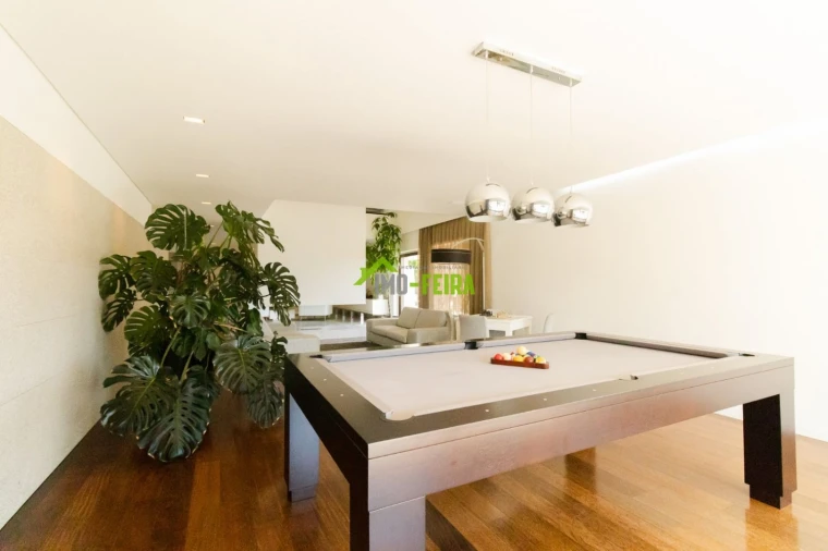 Moradia T4 para Venda em São Miguel do Souto e Mosteirô Foto 9