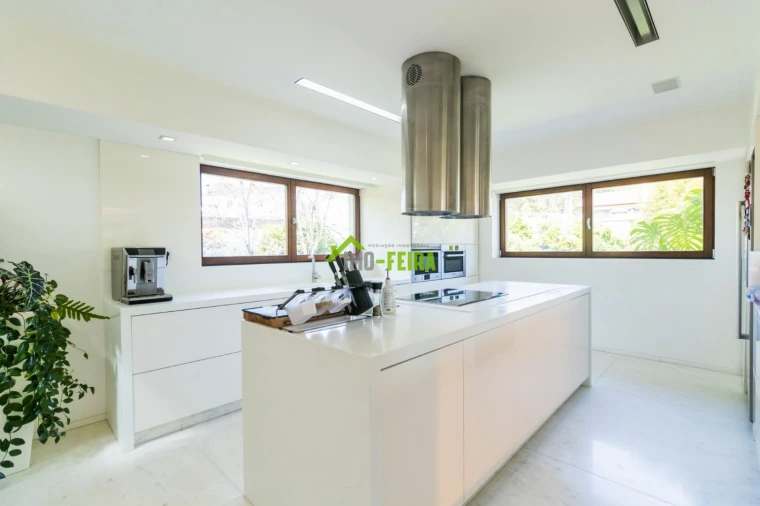 Moradia T4 para Venda em São Miguel do Souto e Mosteirô Foto 28