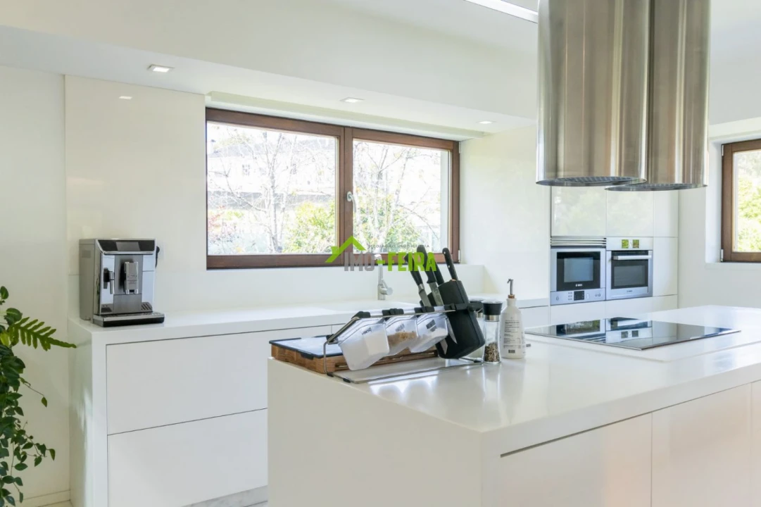 Moradia T4 para Venda em São Miguel do Souto e Mosteirô Foto 31