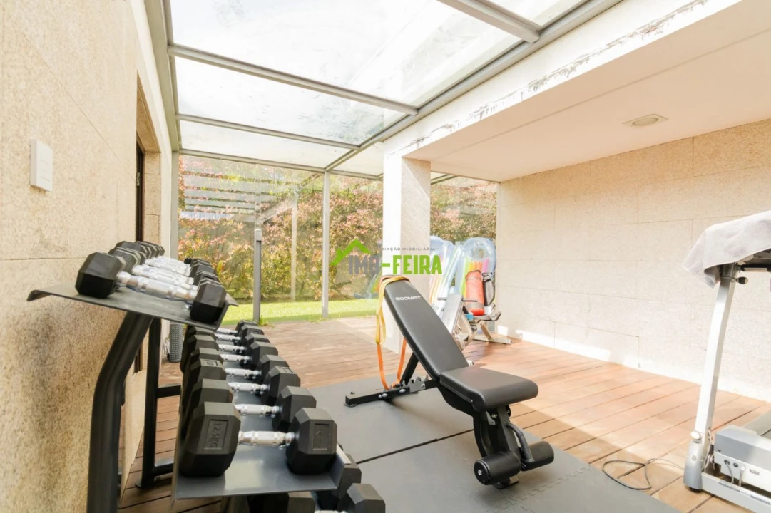 Moradia T4 para Venda em São Miguel do Souto e Mosteirô Foto 12