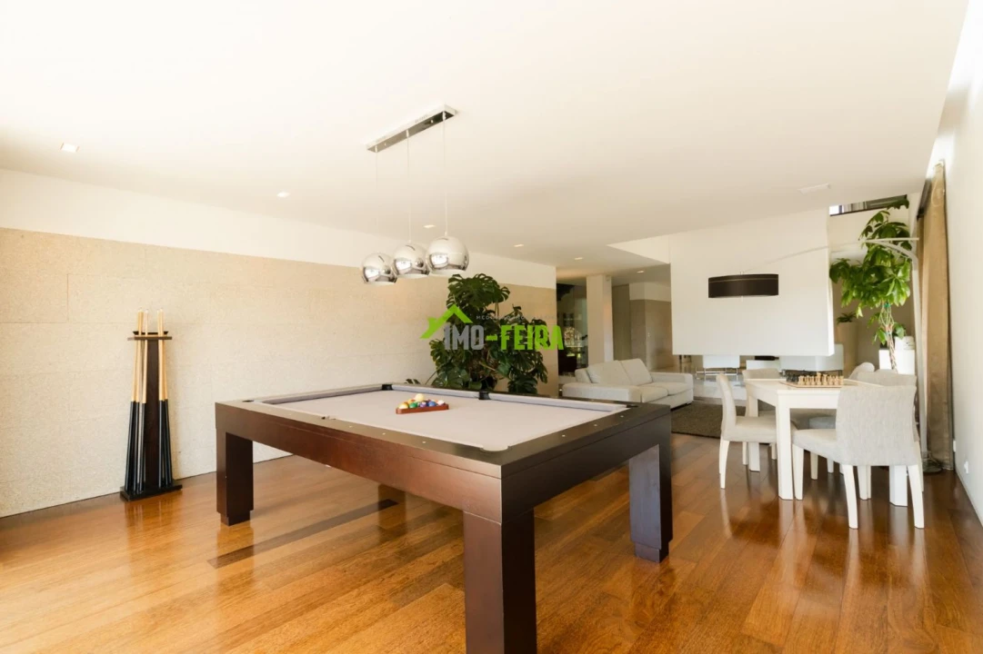 Moradia T4 para Venda em São Miguel do Souto e Mosteirô Foto 10