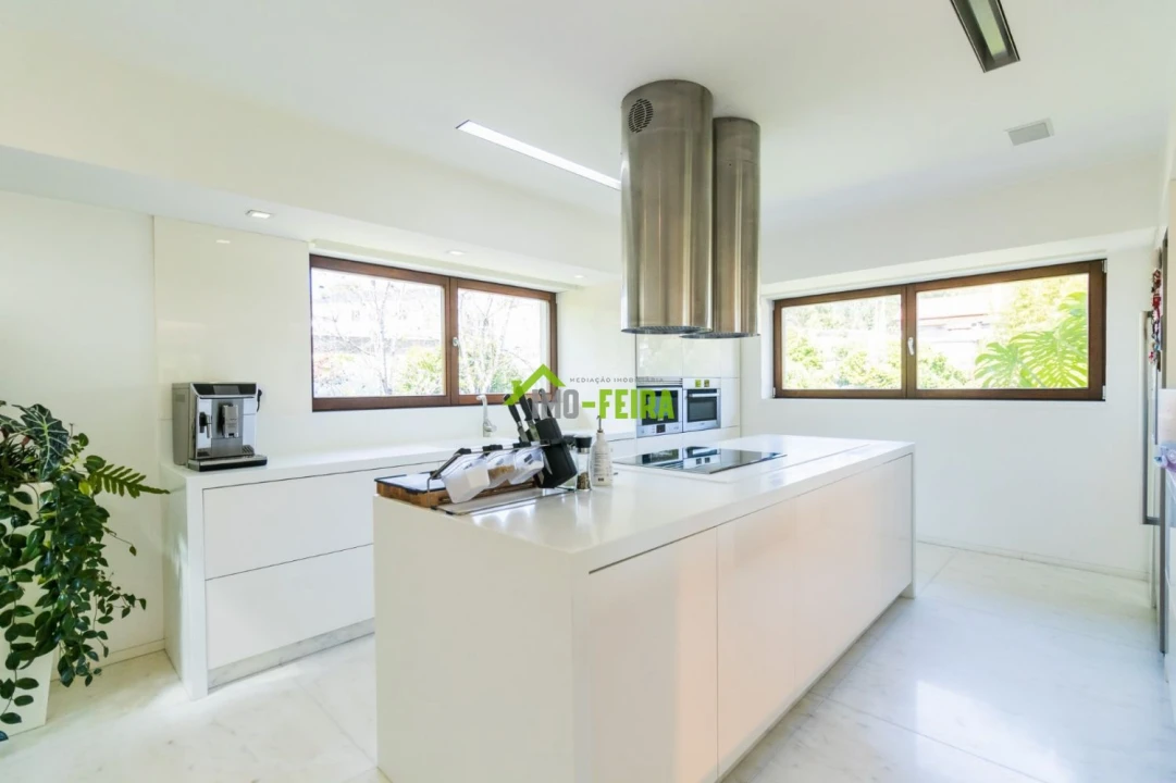 Moradia T4 para Venda em São Miguel do Souto e Mosteirô Foto 28