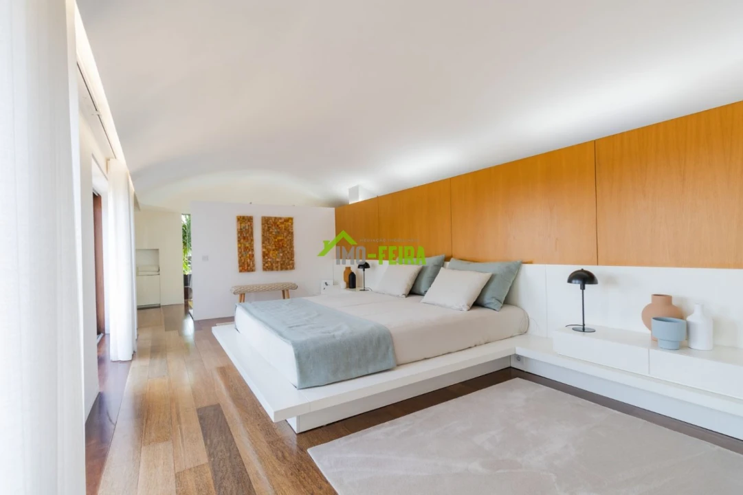 Moradia T4 para Venda em São Miguel do Souto e Mosteirô Foto 15