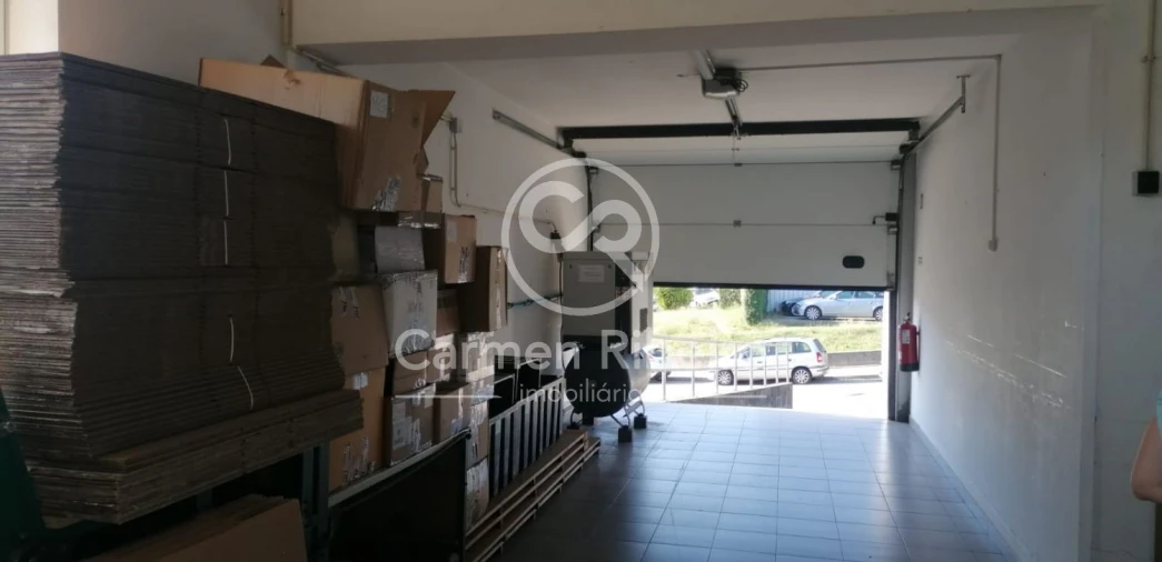 Loja para Venda em São Gens Foto 14