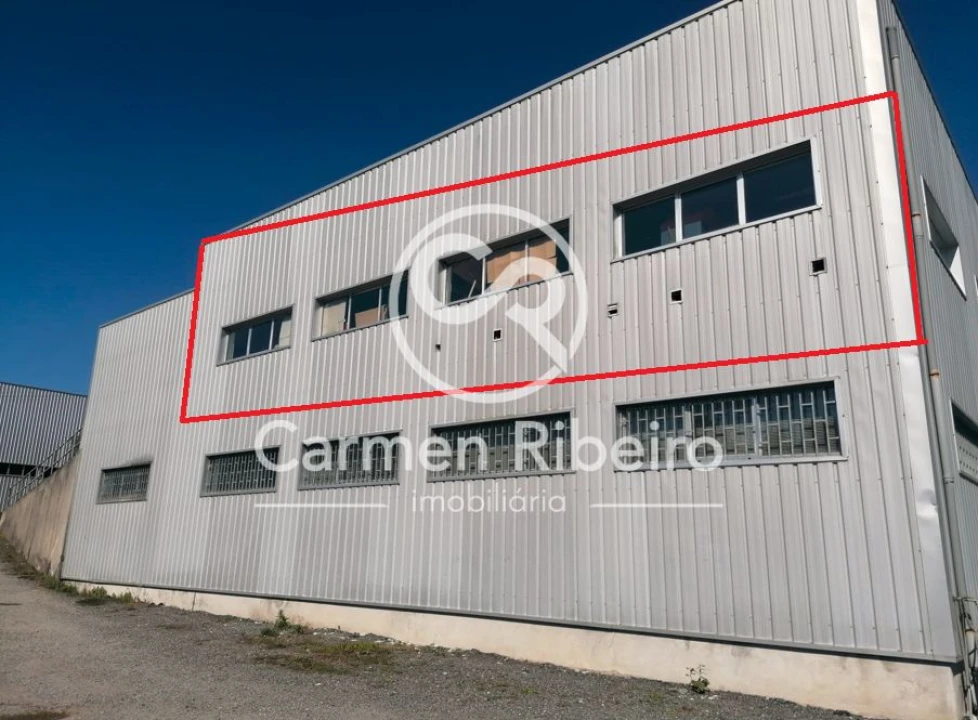 Loja para Venda em São Gens Foto 6