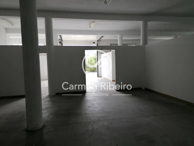 Loja para Venda em São Gens Foto 7