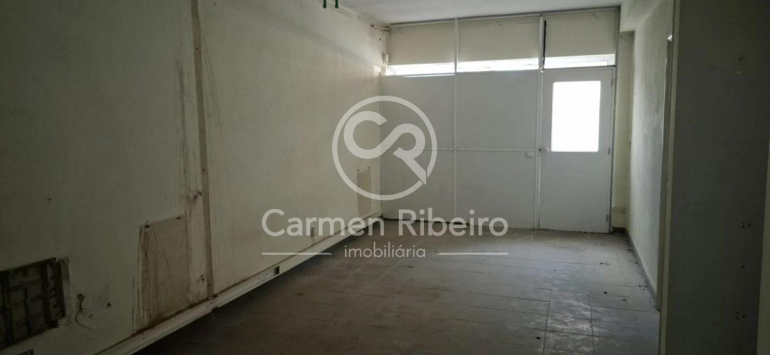 Moradia T5 para Venda em Lomar e Arcos Foto 43