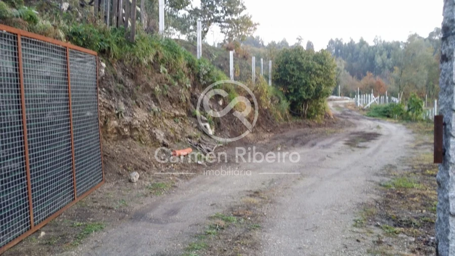 Terreno para Venda em Estorãos Foto 5