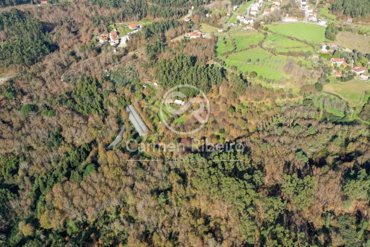 Terreno para Venda em Estorãos Foto 4