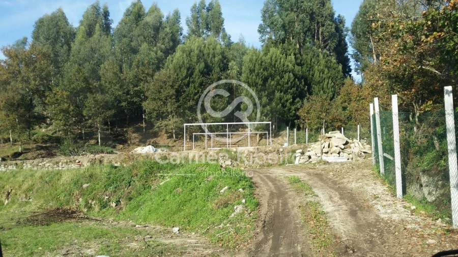 Terreno para Venda em Estorãos
