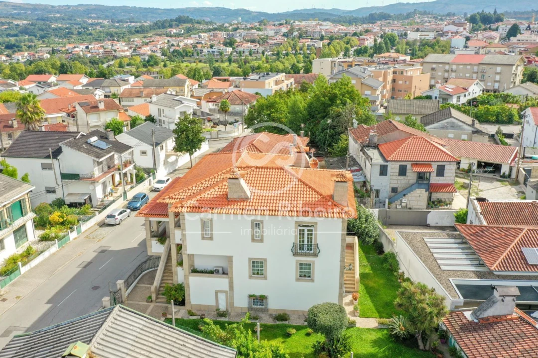 Moradia T4 para Venda em Fafe Foto 3