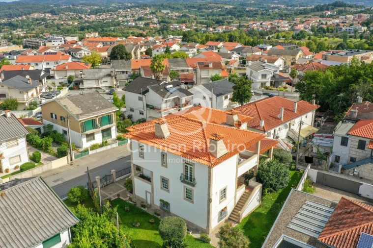 Moradia T4 para Venda em Fafe Foto 2