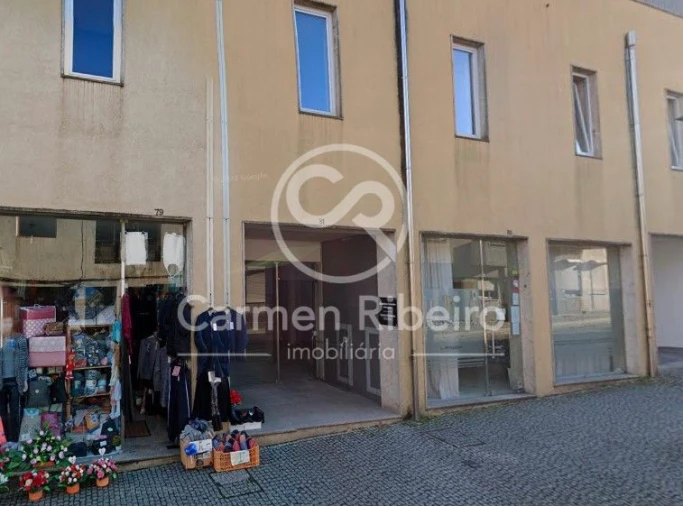 Loja para Venda em Fafe Foto 13