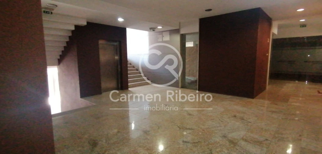 Loja para Venda em Fafe Foto 8