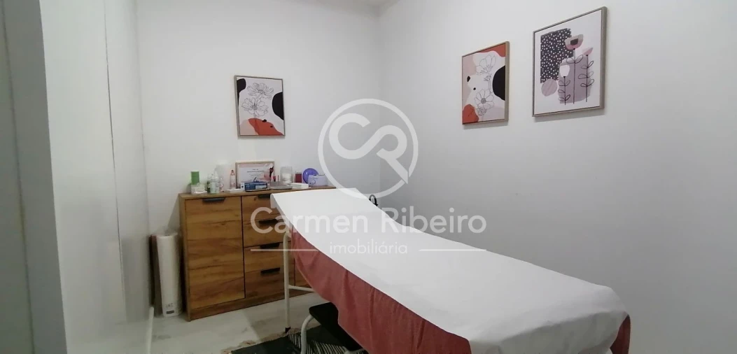 Loja para Venda em Fafe Foto 6