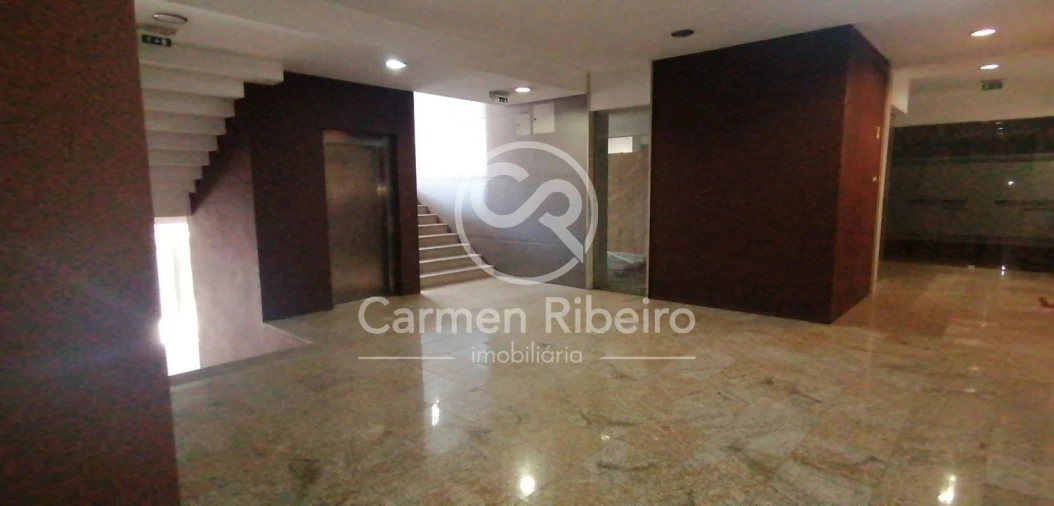 Loja para Venda em Fafe Foto 7