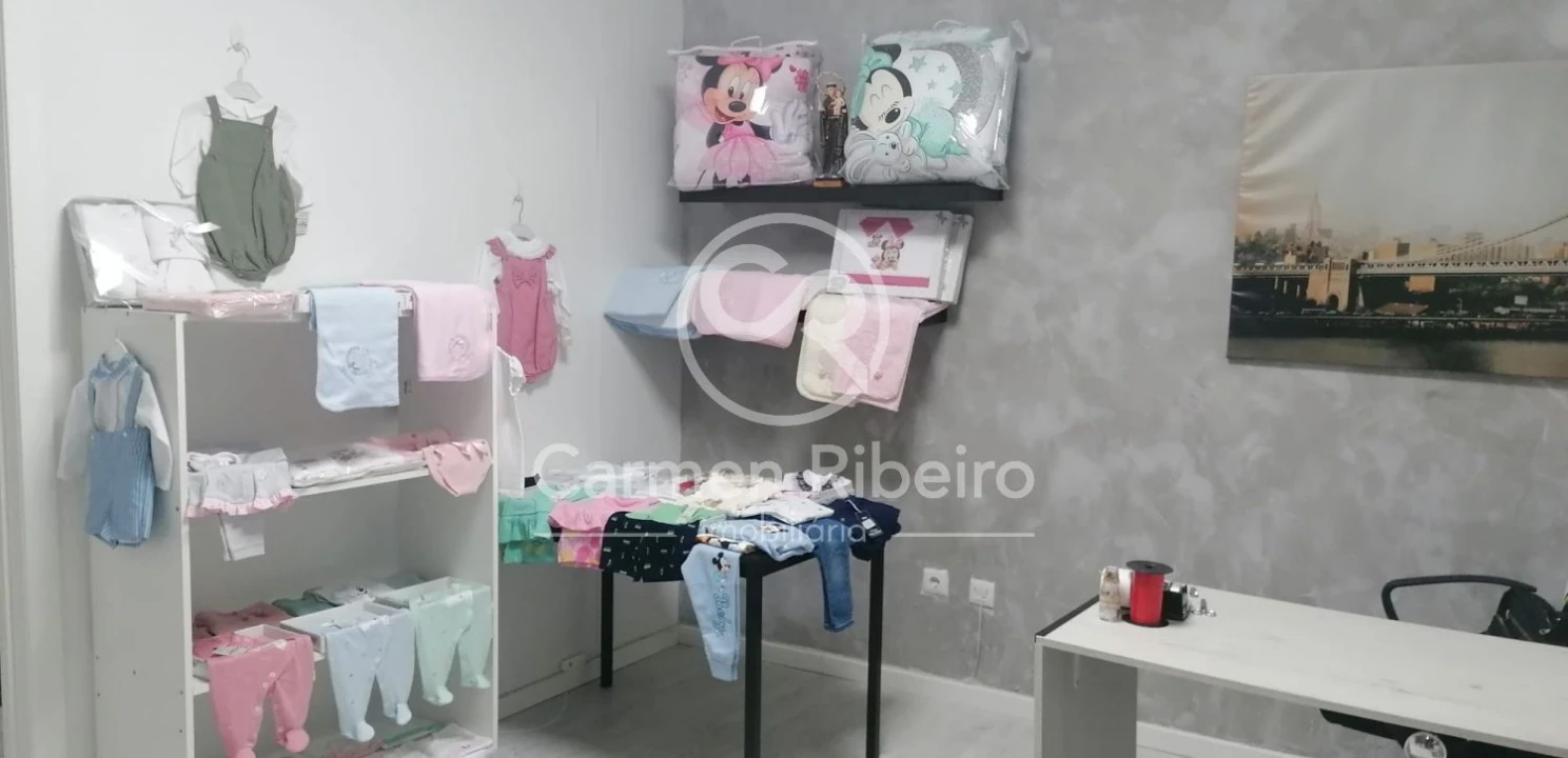 Loja para Venda em Fafe Foto 2