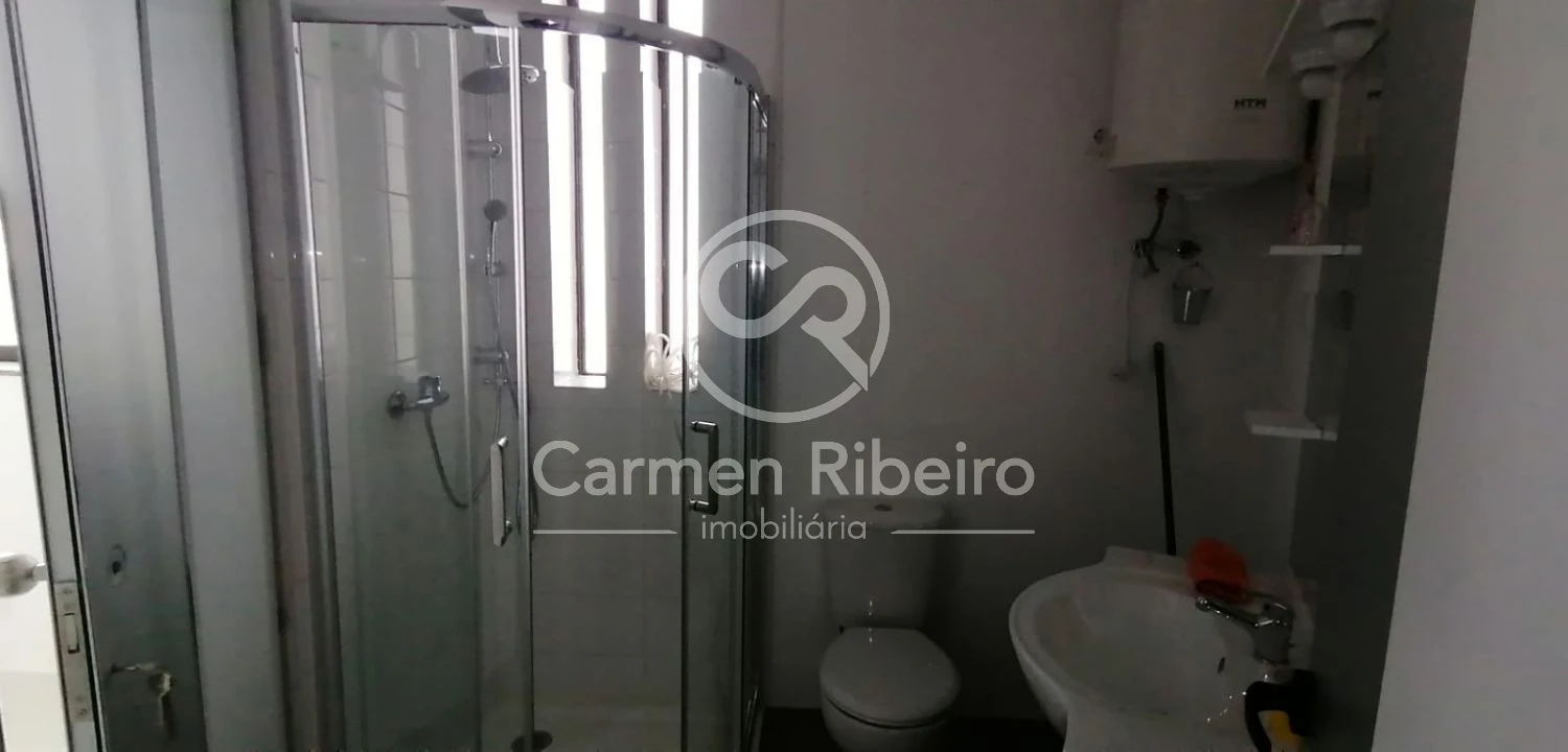 Loja para Venda em Fafe Foto 5