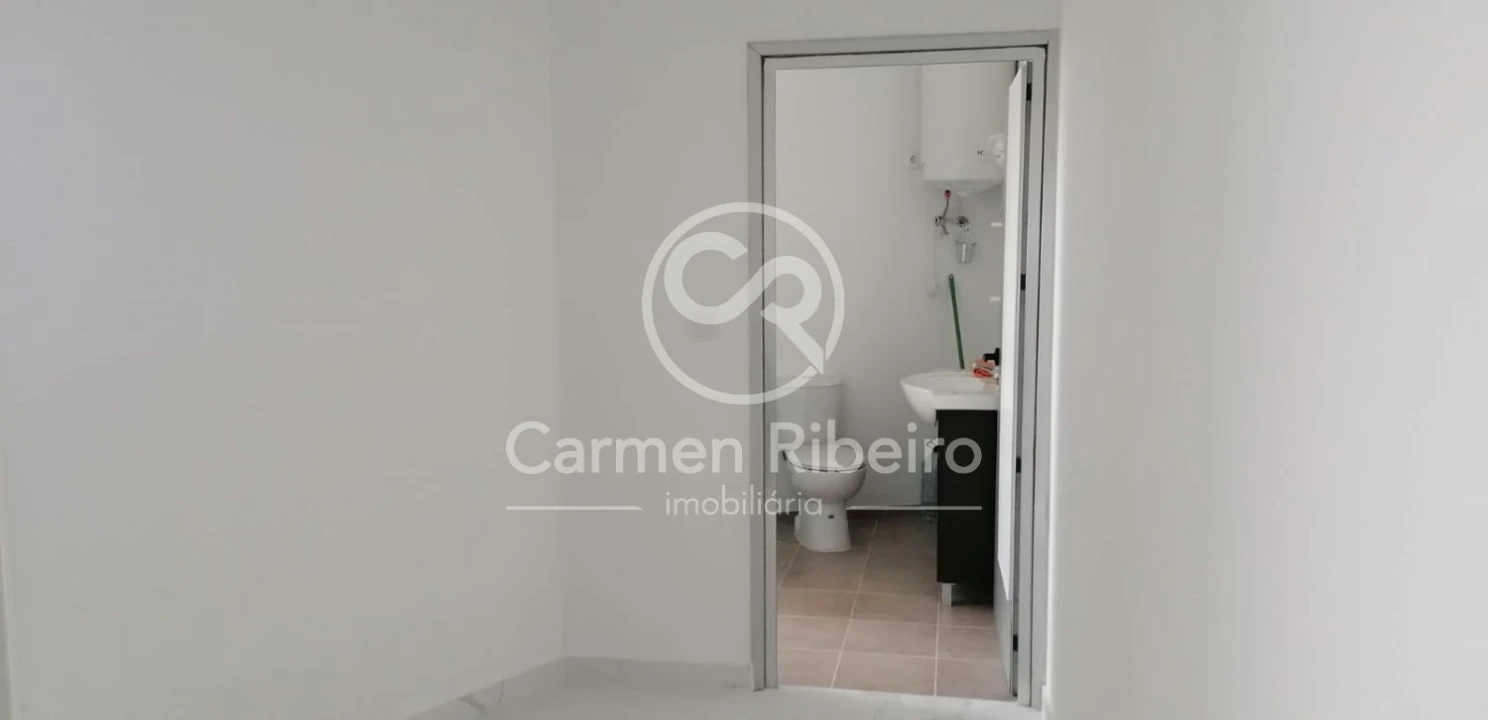 Loja para Venda em Fafe Foto 8