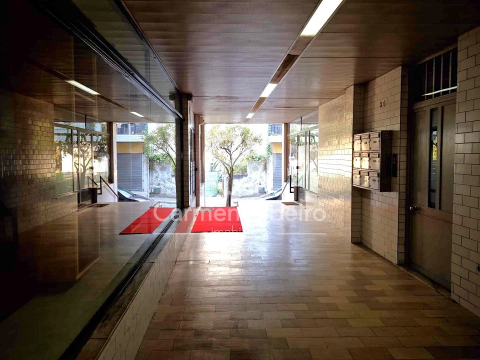 Loja para Venda em Fafe Foto 3