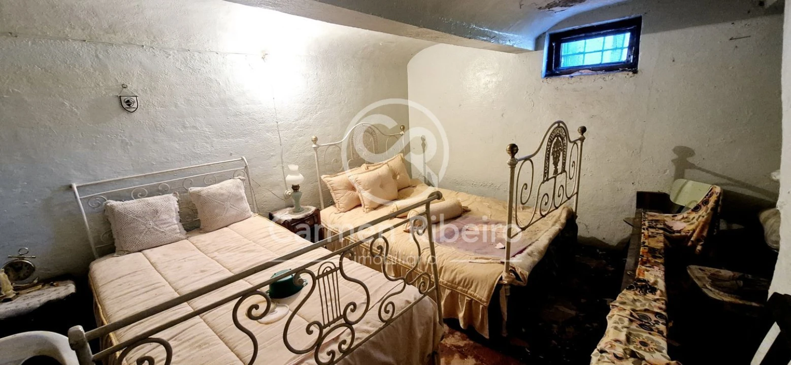 Moradia T3 para Venda em Santo Amaro Foto 26