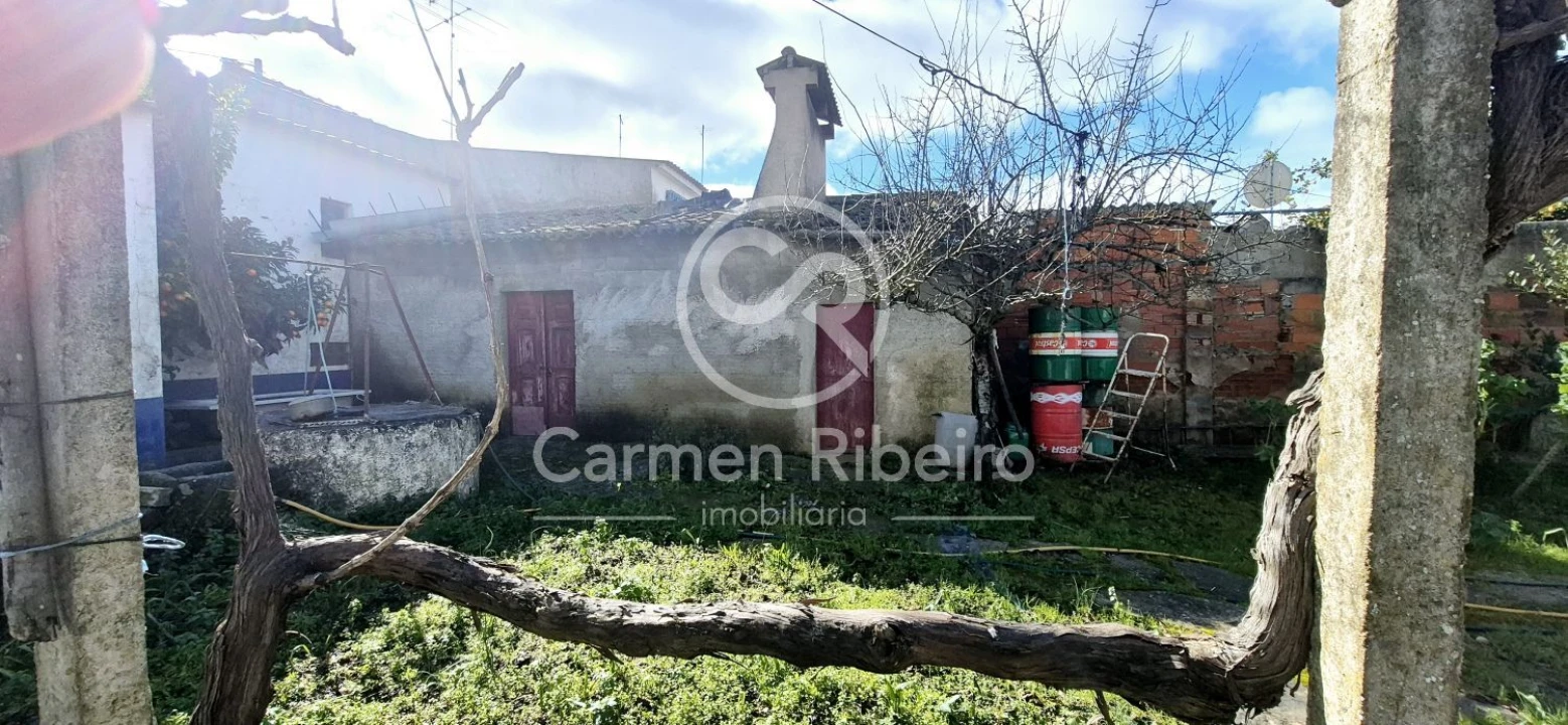 Moradia T3 para Venda em Santo Amaro Foto 10