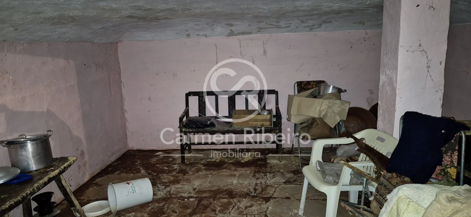 Moradia T3 para Venda em Santo Amaro Foto 25