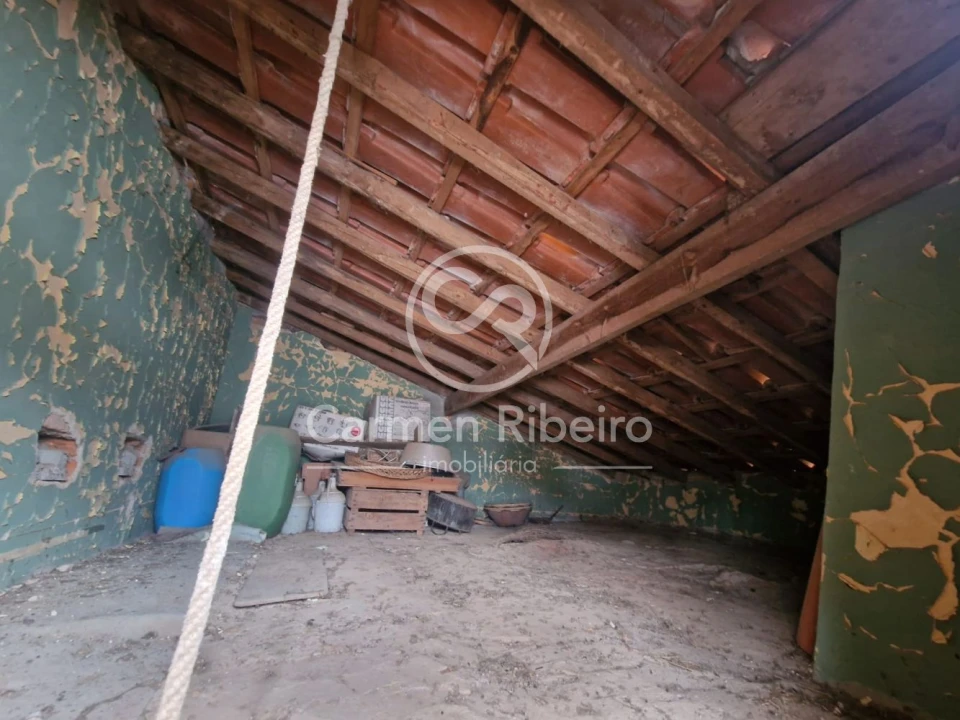 Moradia T3 para Venda em Santo Amaro Foto 35