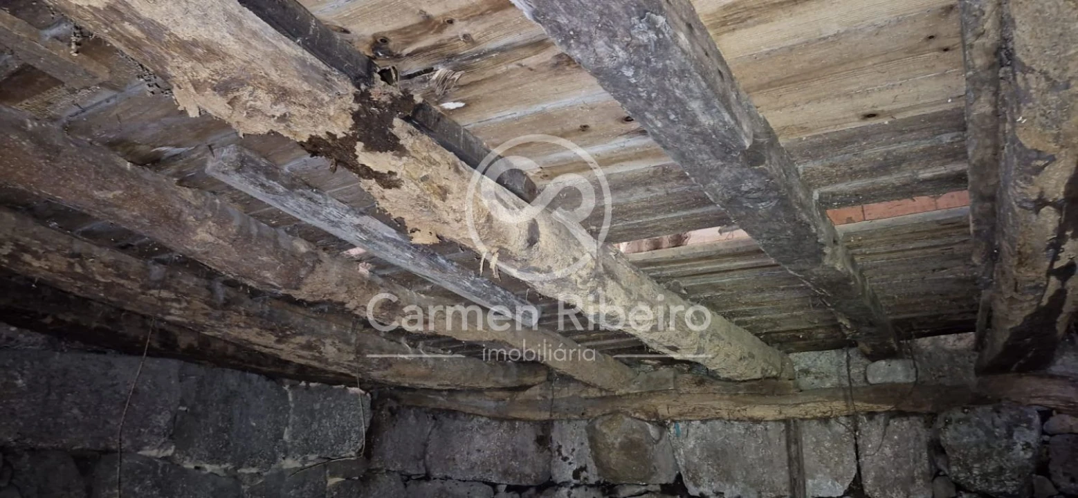 Quinta T4 para Venda em Armil Foto 18