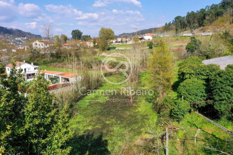 Quinta T4 para Venda em Armil Foto 14