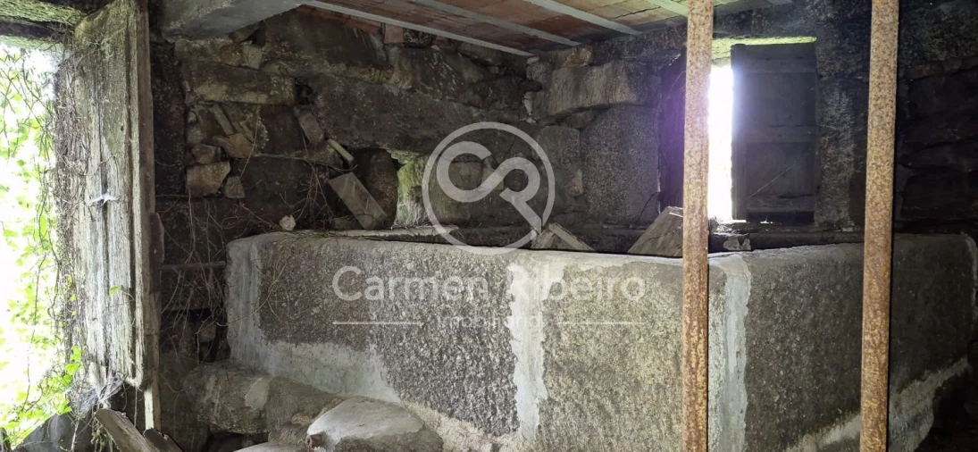 Quinta T4 para Venda em Armil Foto 25