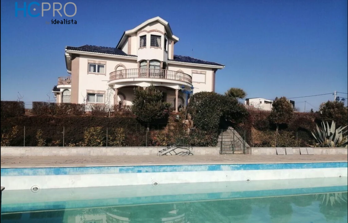 Quinta T9 para Venda em Aguieiras Foto 1