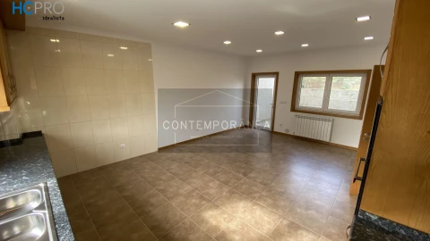 Moradia T4 para Venda em Mirandela