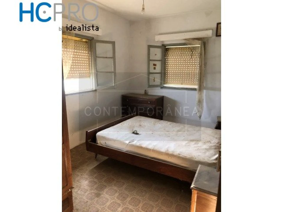 Moradia T4 para Venda em Mirandela Foto 5