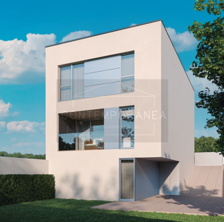 Moradia T4 para Venda em Madalena Foto 1